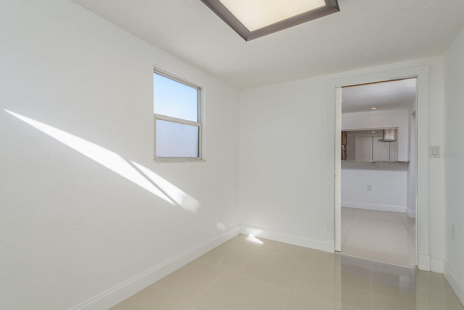 BEACON SQUARE - Residential