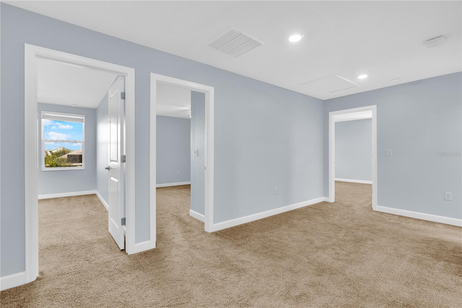 STOREY PARK - Residential Lease