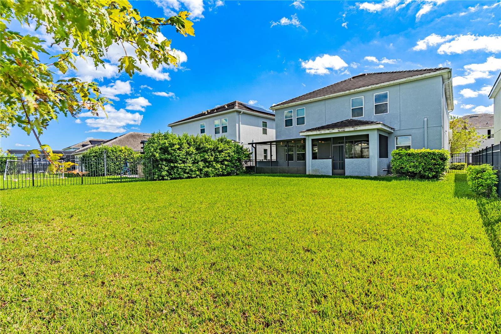 STOREY PARK - Residential Lease