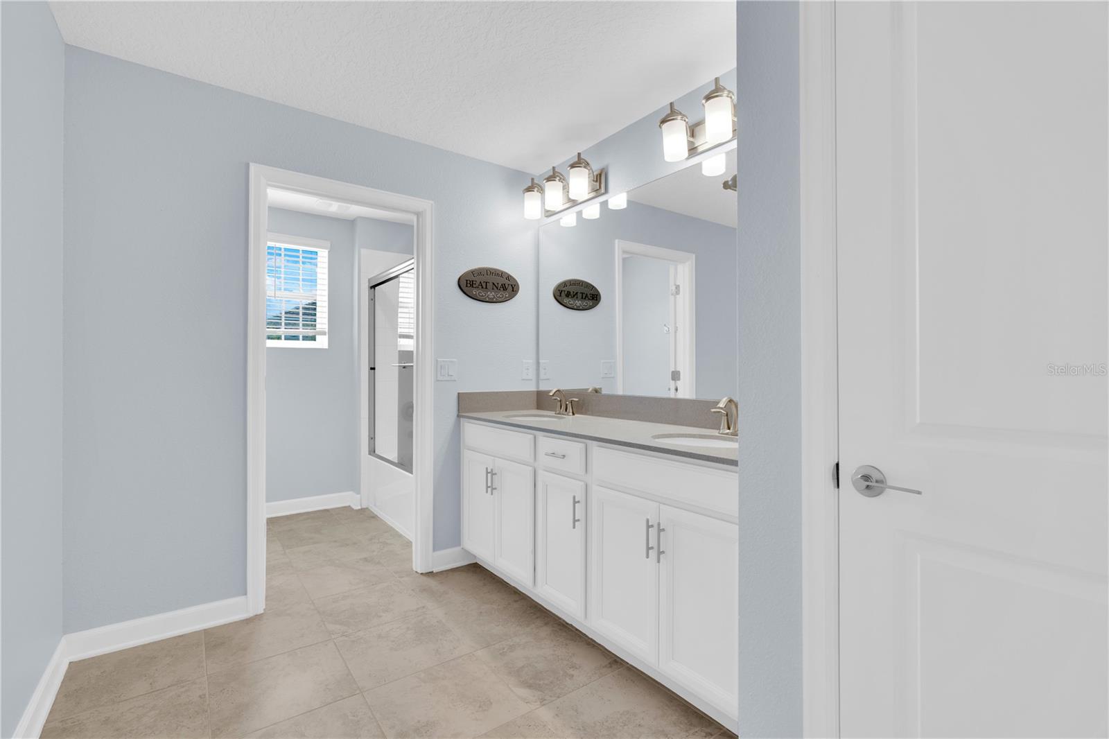 STOREY PARK - Residential Lease