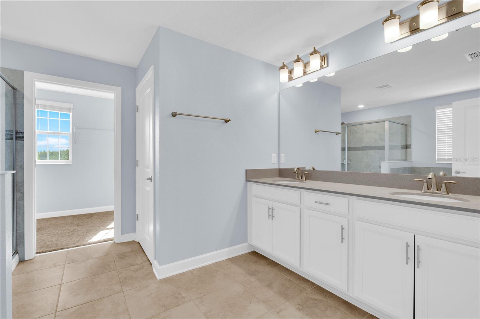 STOREY PARK - Residential Lease