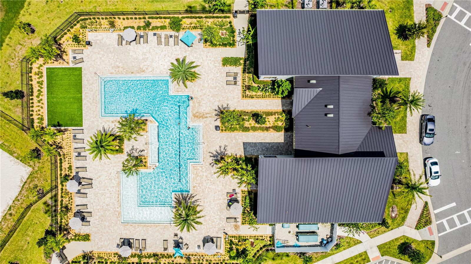 STOREY PARK - Residential Lease