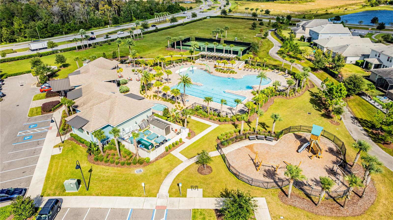 STOREY PARK - Residential Lease