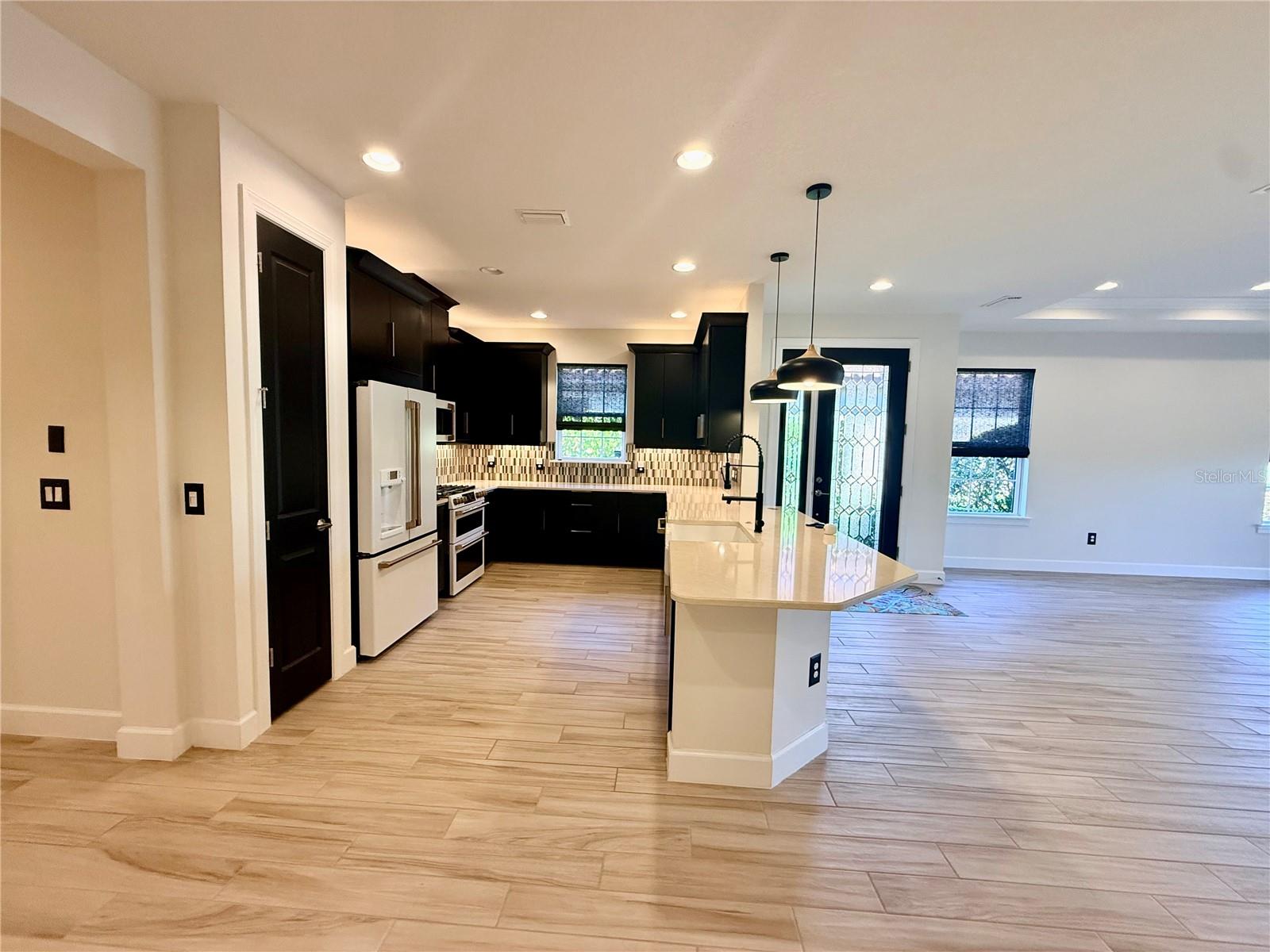 10114 HIGHLAND PARK PLACE