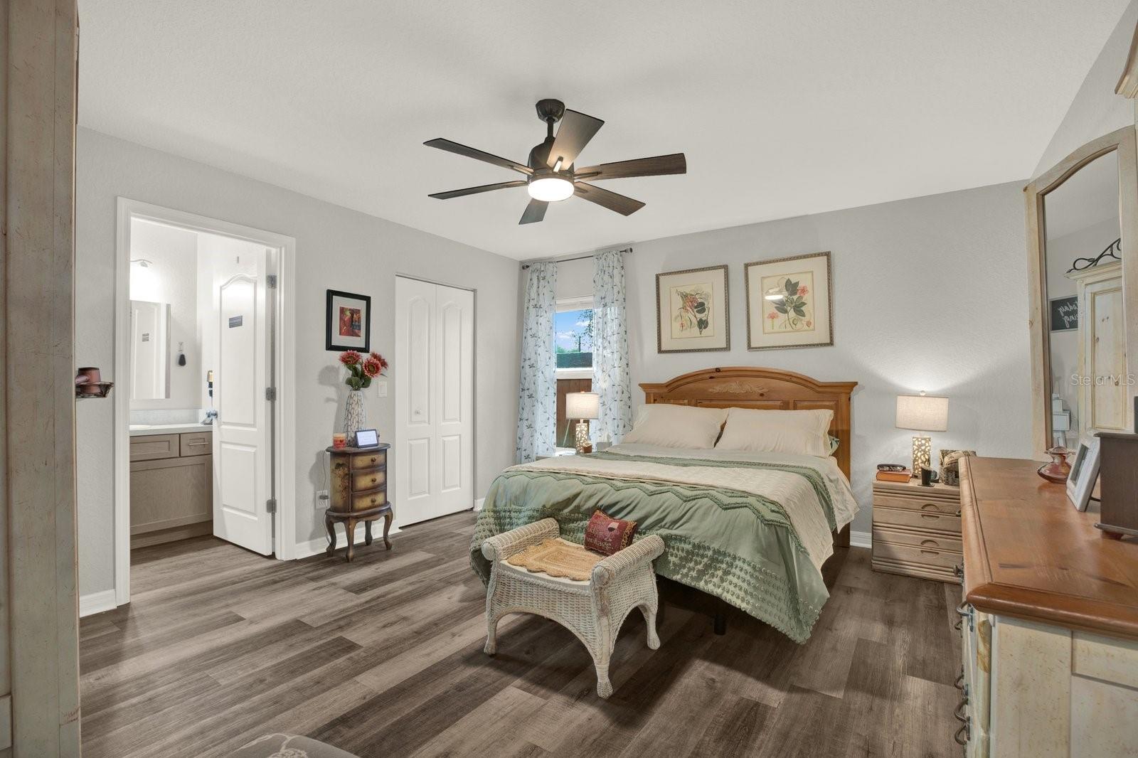 INVERNESS ACRES UNIT 01 AKA INVERNESS VILLAGE - Residential