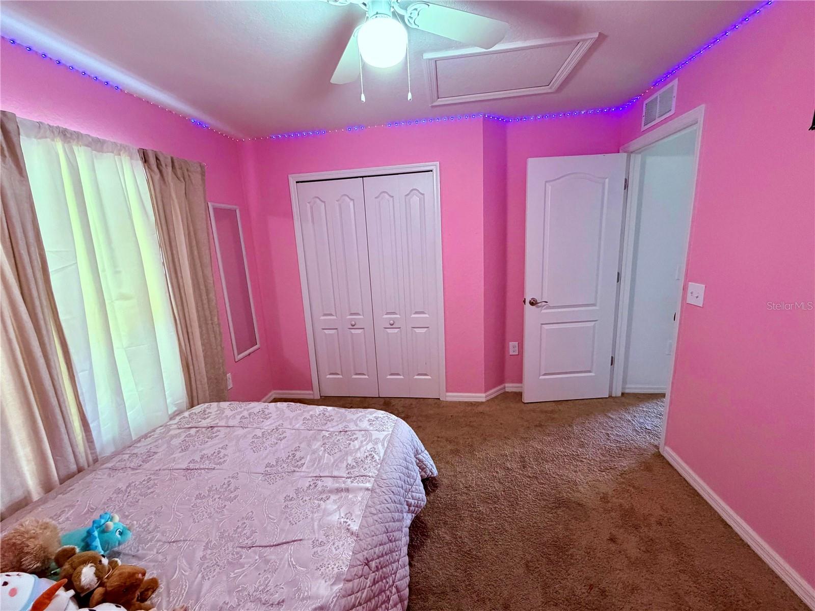 LINDEN TRACE - Residential