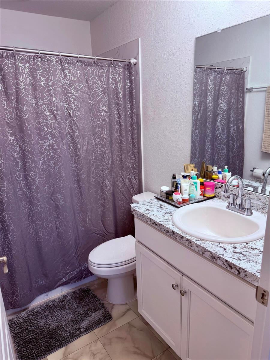 LINDEN TRACE - Residential