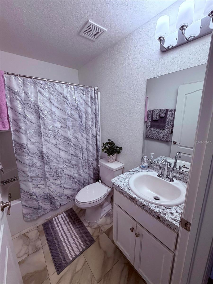 LINDEN TRACE - Residential