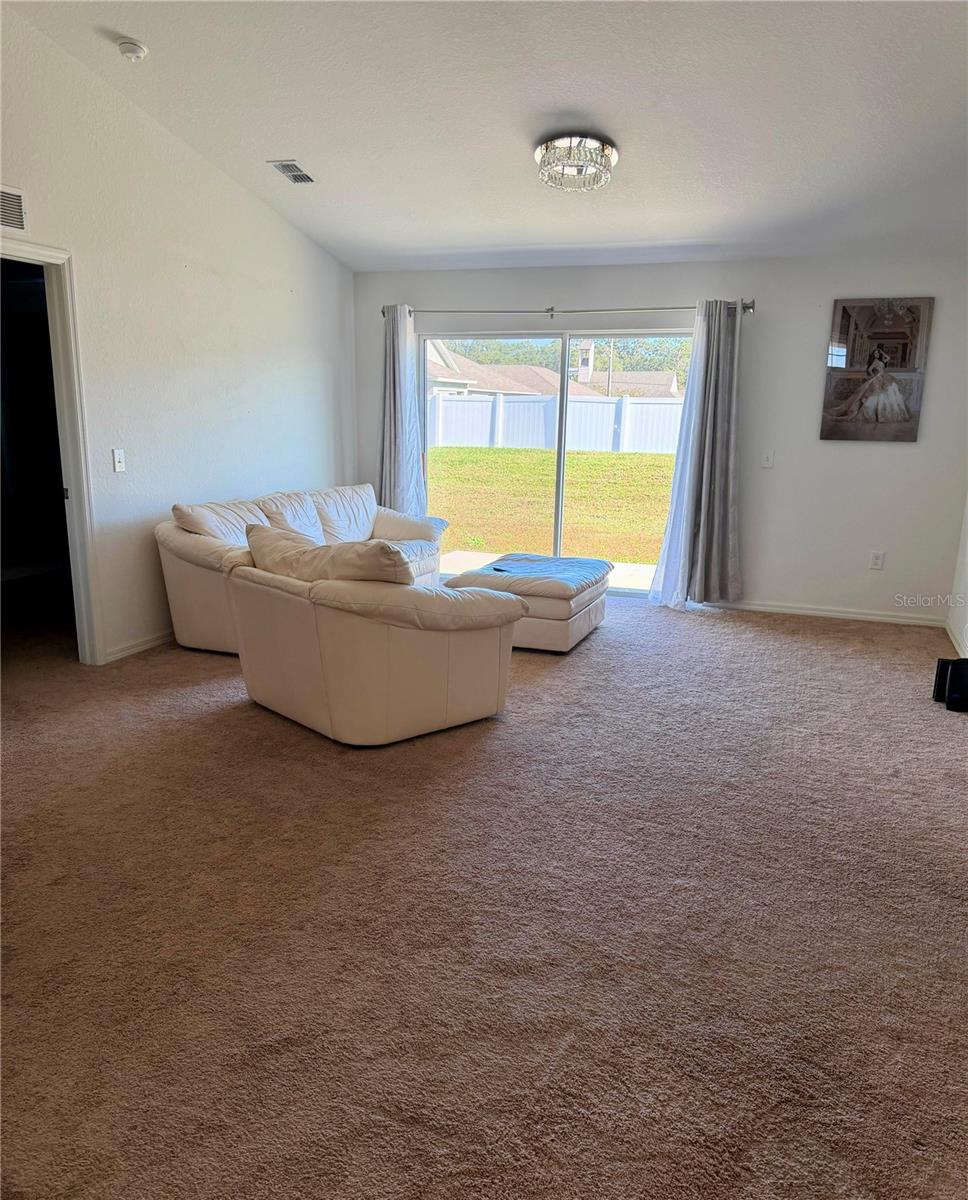 LINDEN TRACE - Residential