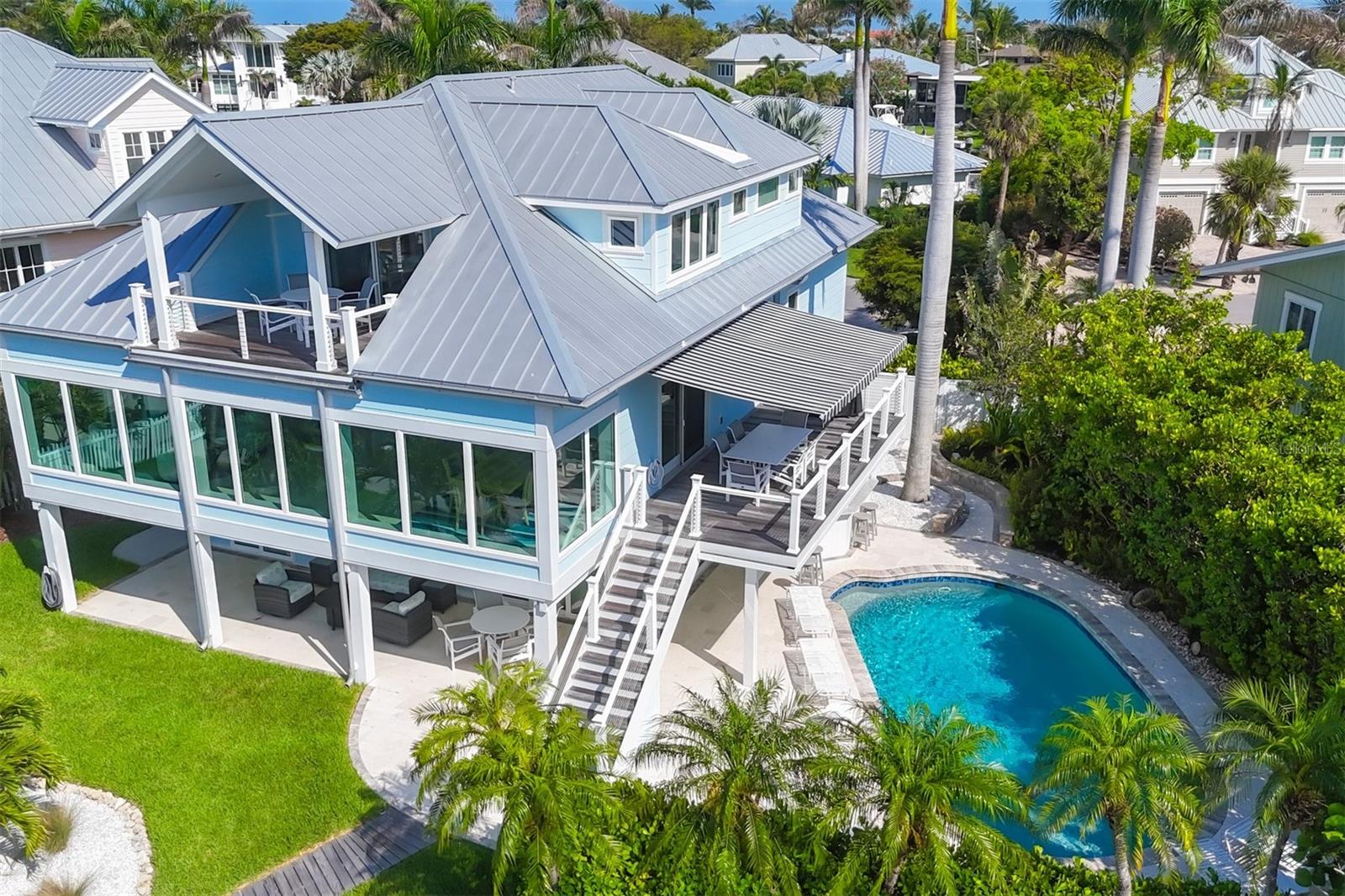 225 WATERWAYS AVENUE