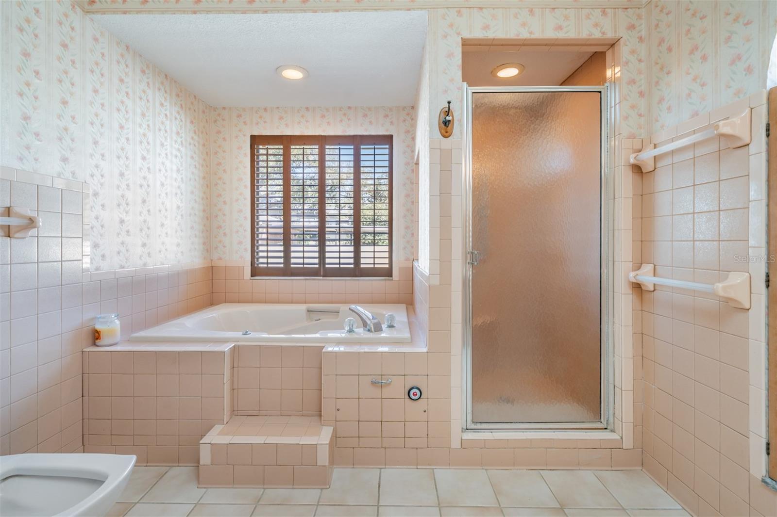 DUQUE RD - Residential