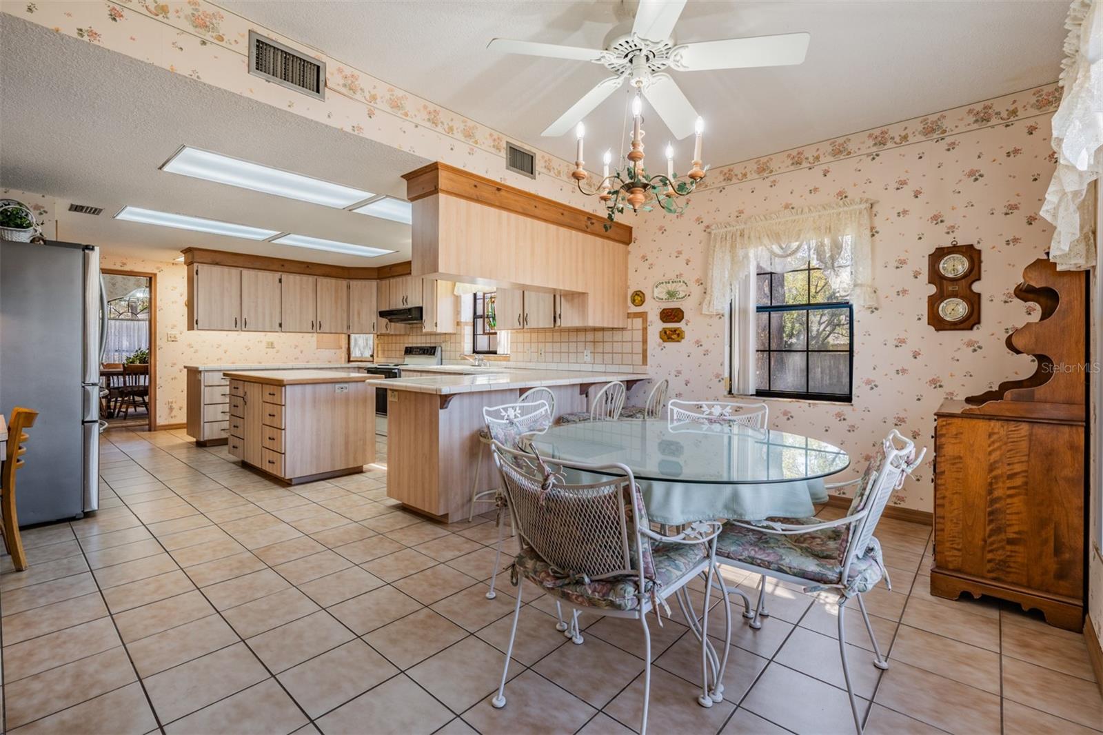 DUQUE RD - Residential