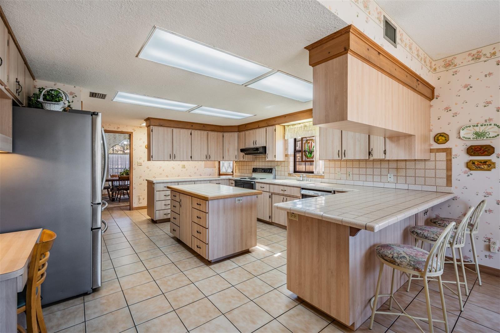 DUQUE RD - Residential