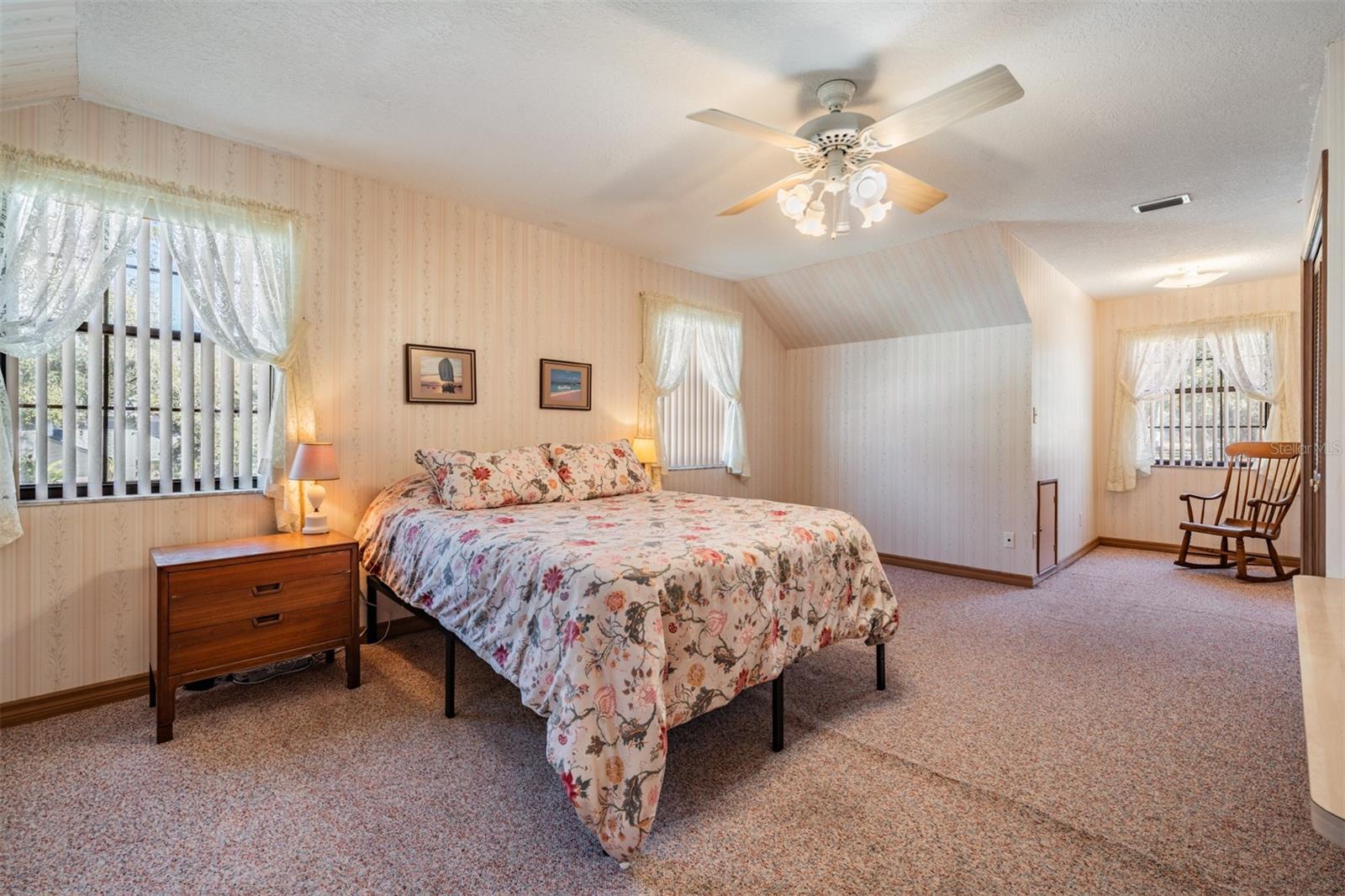 DUQUE RD - Residential