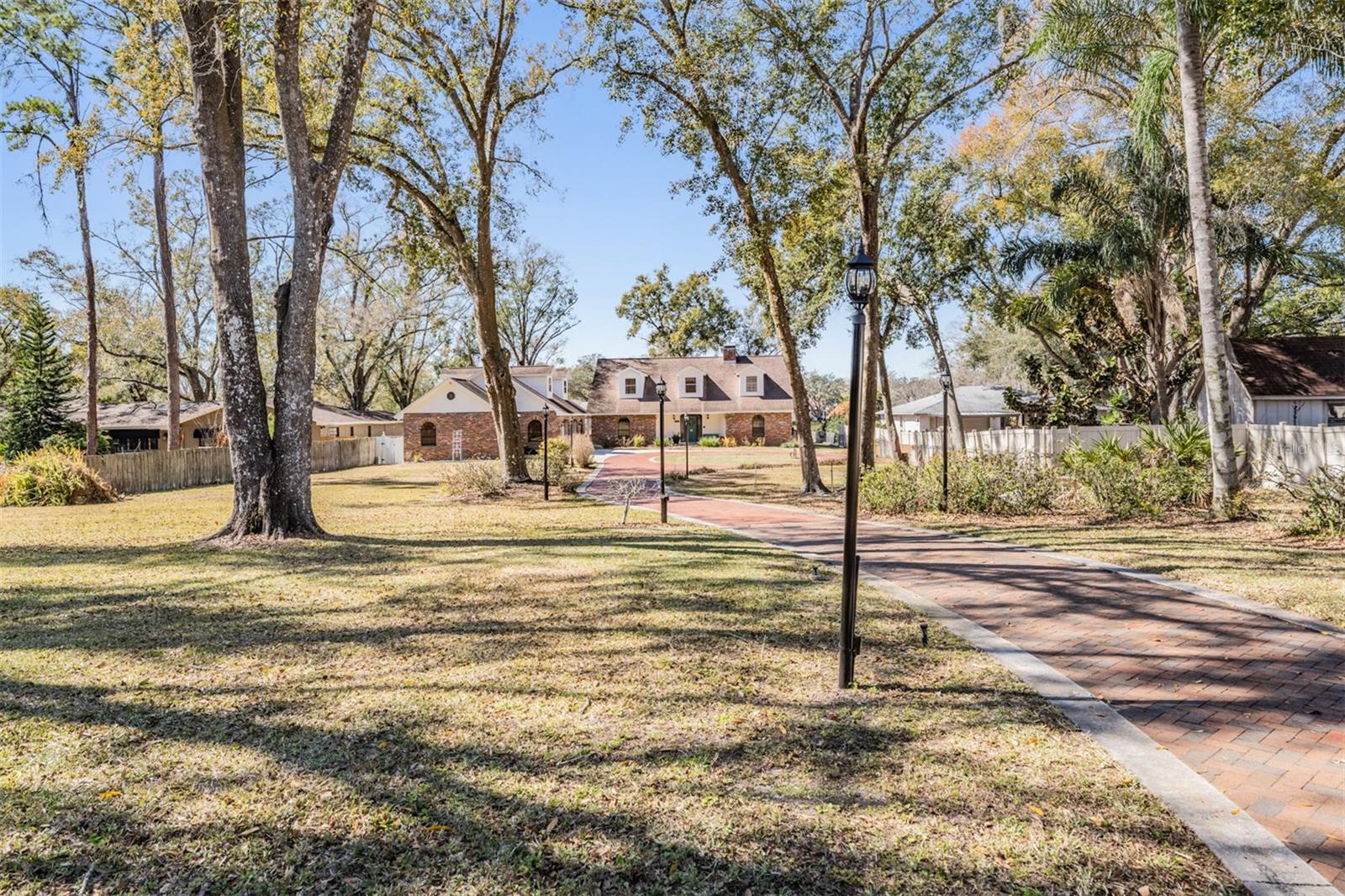 DUQUE RD - Residential