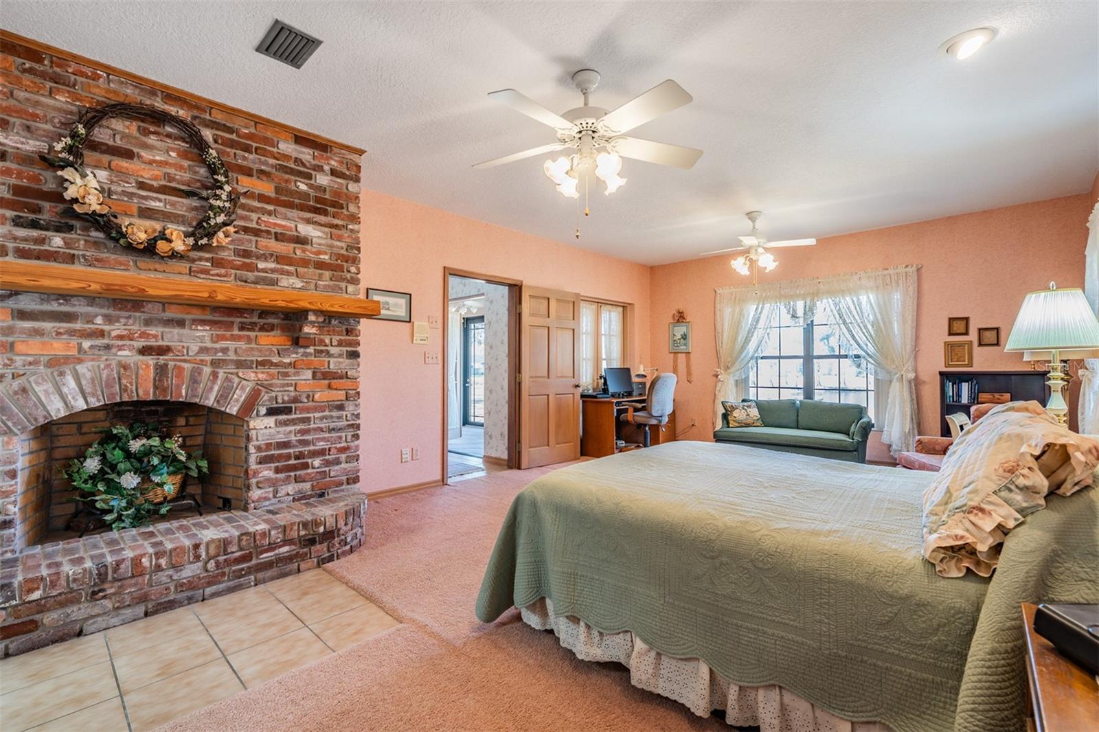 DUQUE RD - Residential