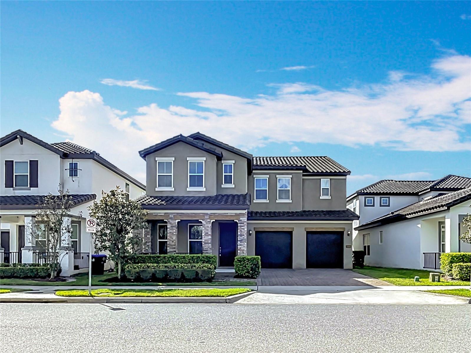 12880 WESTSIDE VILLAGE LOOP