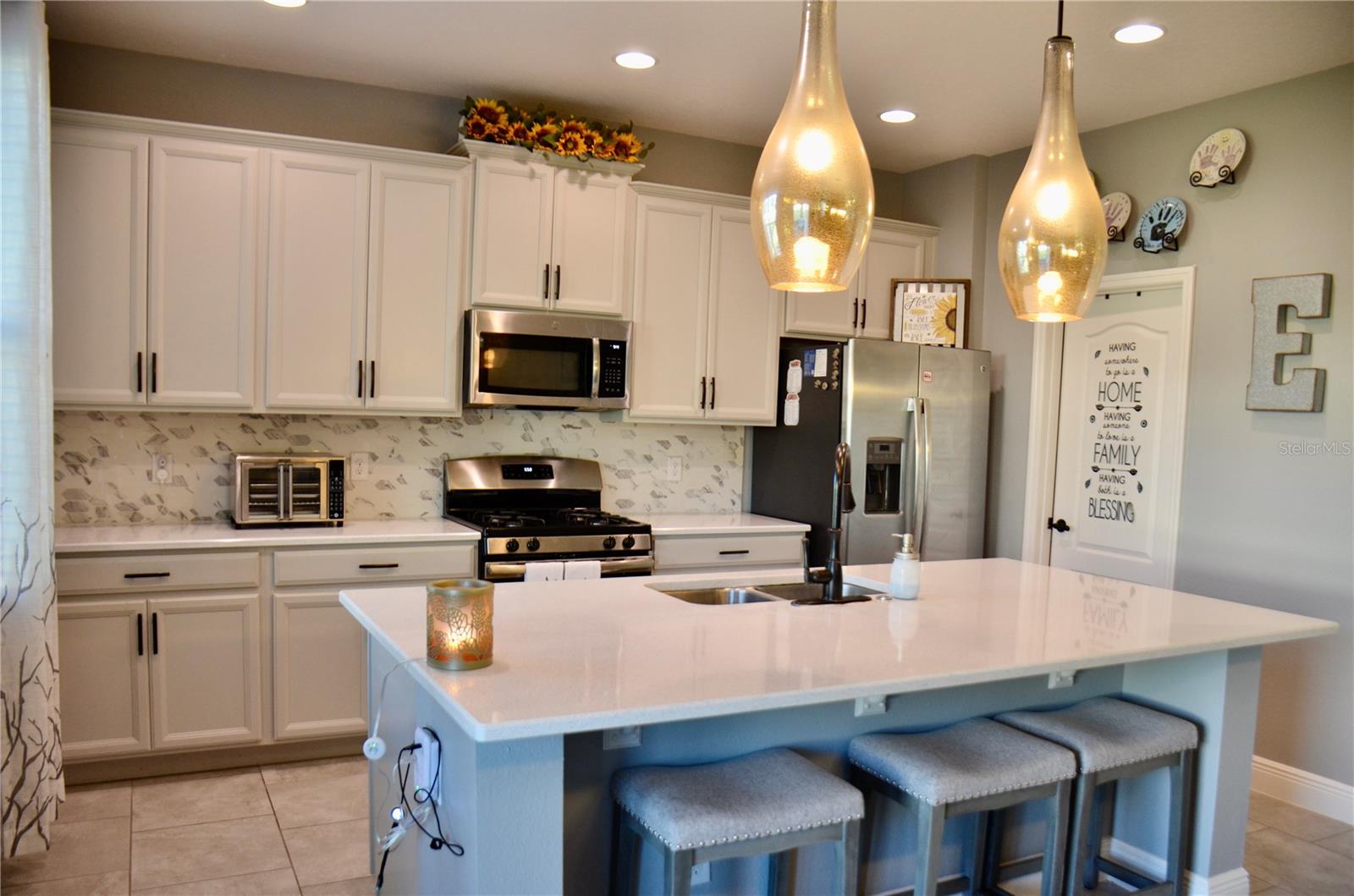 ARDMORE RESERVE PH III - Residential