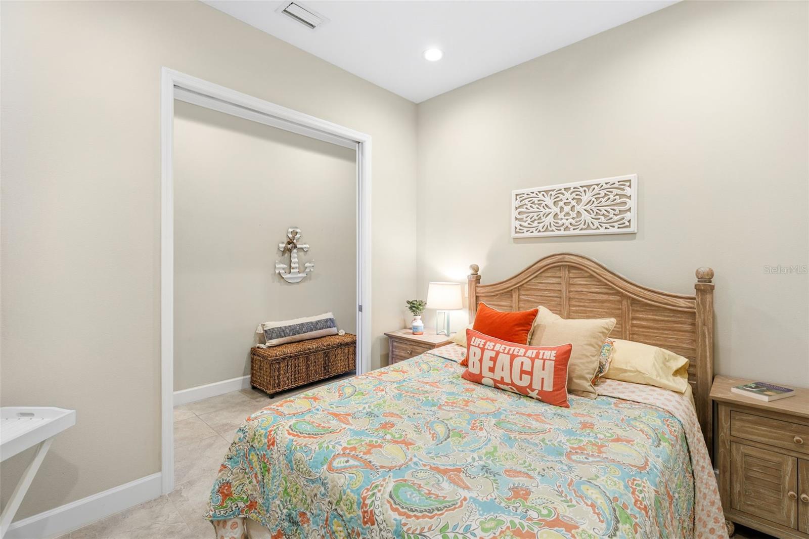 EDGEWATER WALK ON HARBOUR ISLE 5-36 - Residential