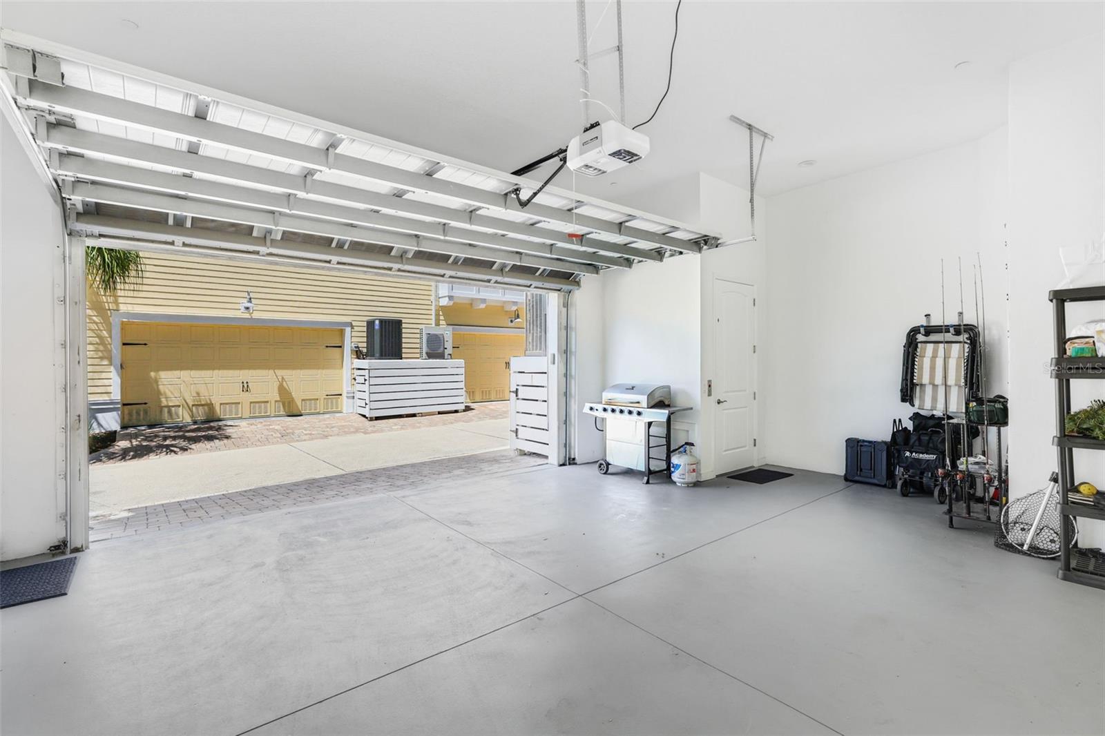 EDGEWATER WALK ON HARBOUR ISLE 5-36 - Residential