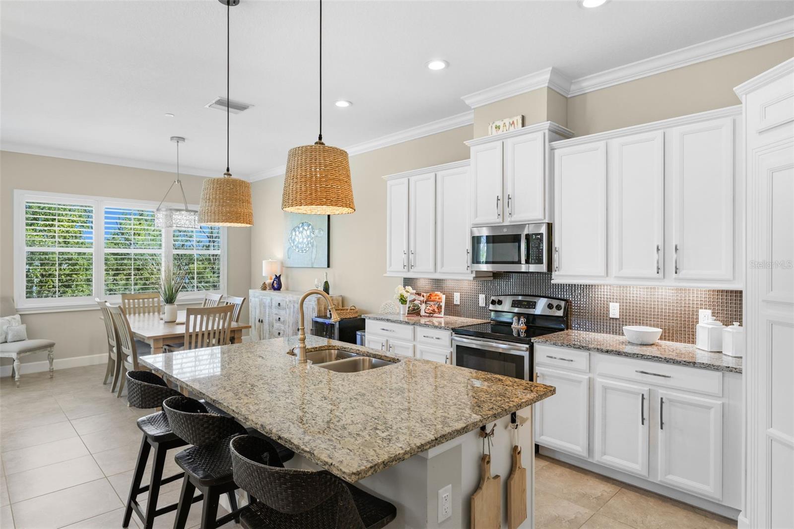 EDGEWATER WALK ON HARBOUR ISLE 5-36 - Residential