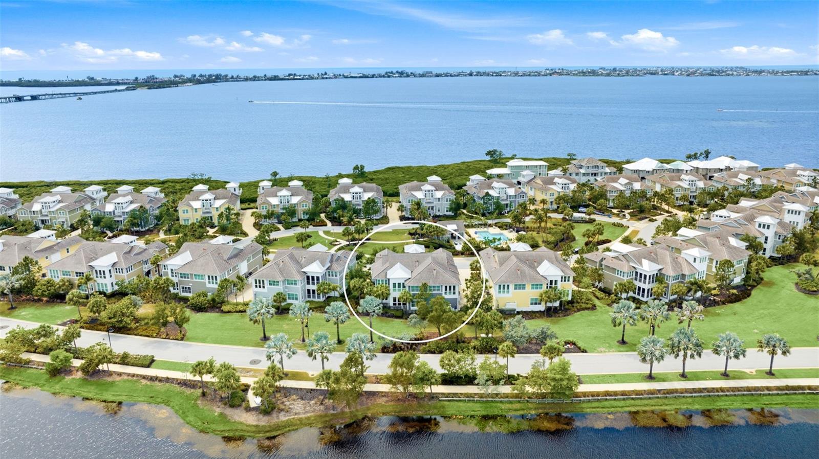 EDGEWATER WALK ON HARBOUR ISLE 5-36 - Residential