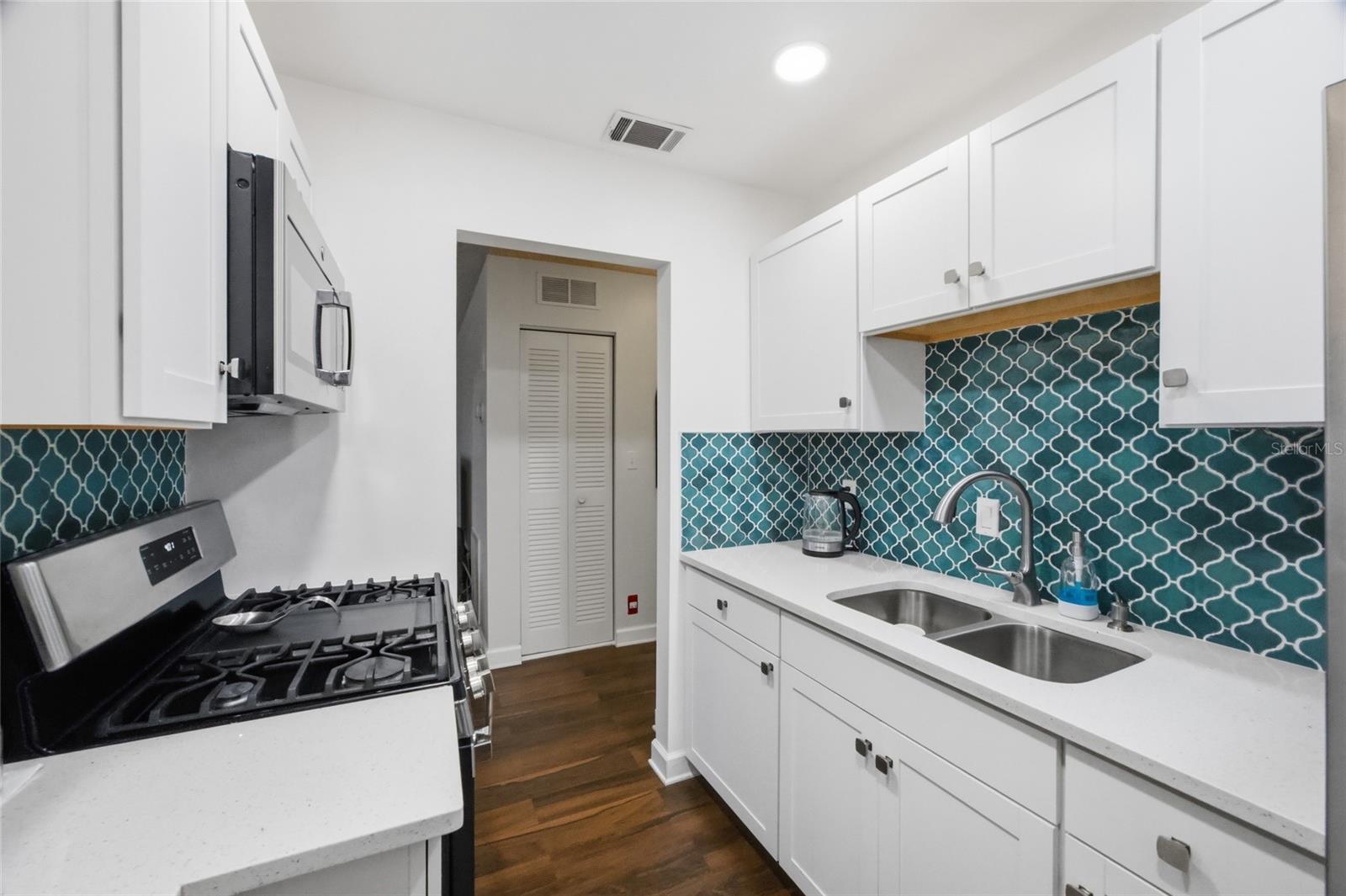 TERRACE PARK OF FIVE TOWNS - Residential