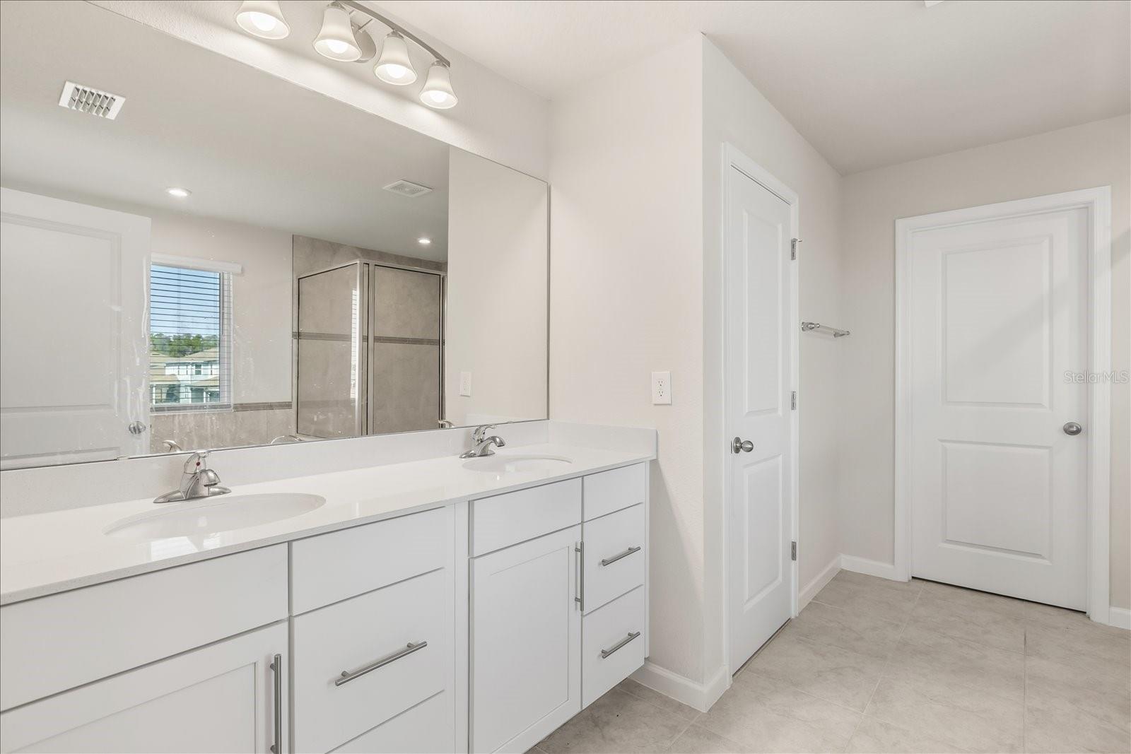 KENSINGTON RESERVE PH II - Residential