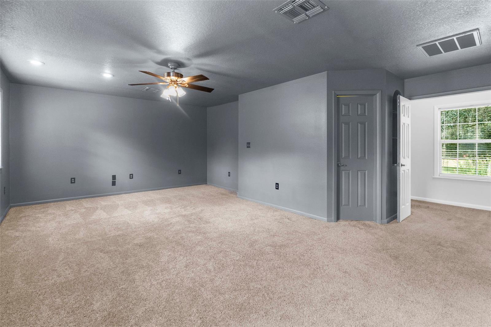 VISTA HEIGHTS ESTATES - Residential