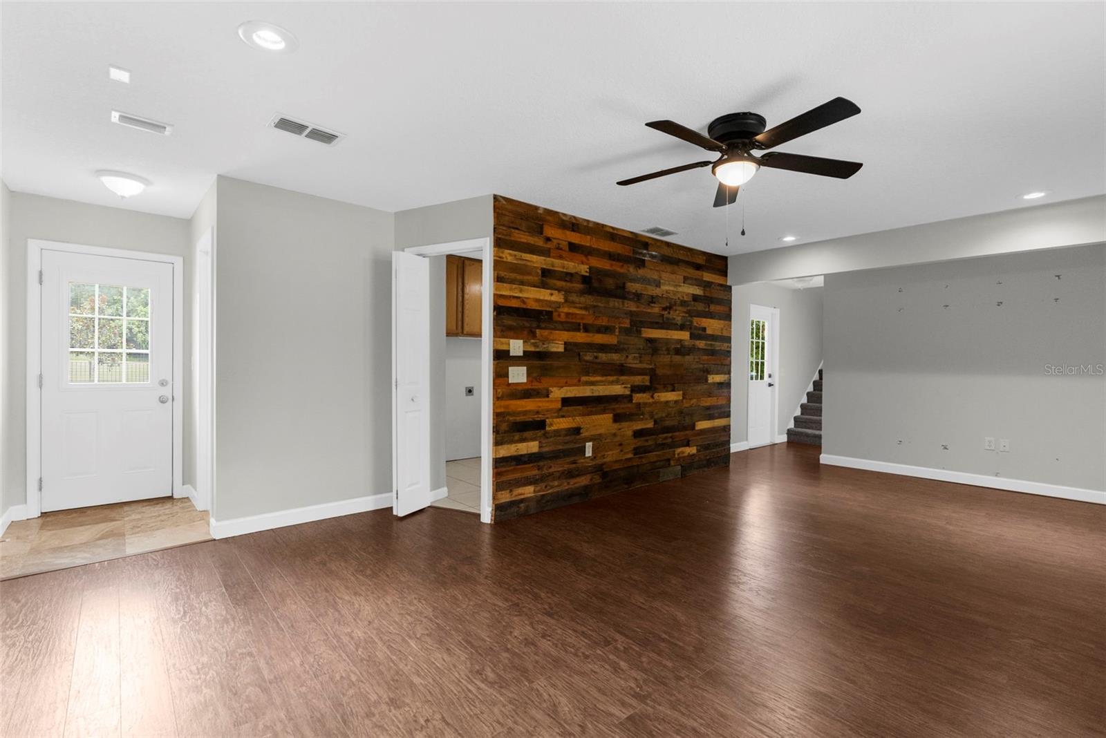 VISTA HEIGHTS ESTATES - Residential