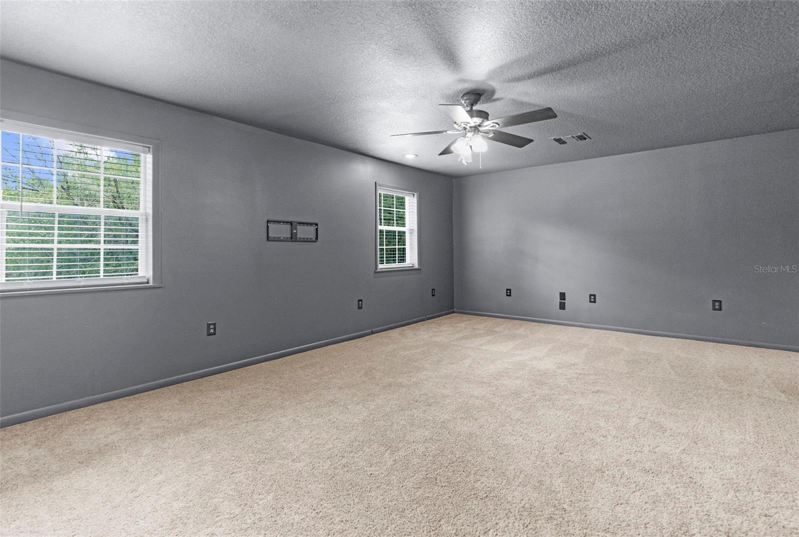 VISTA HEIGHTS ESTATES - Residential