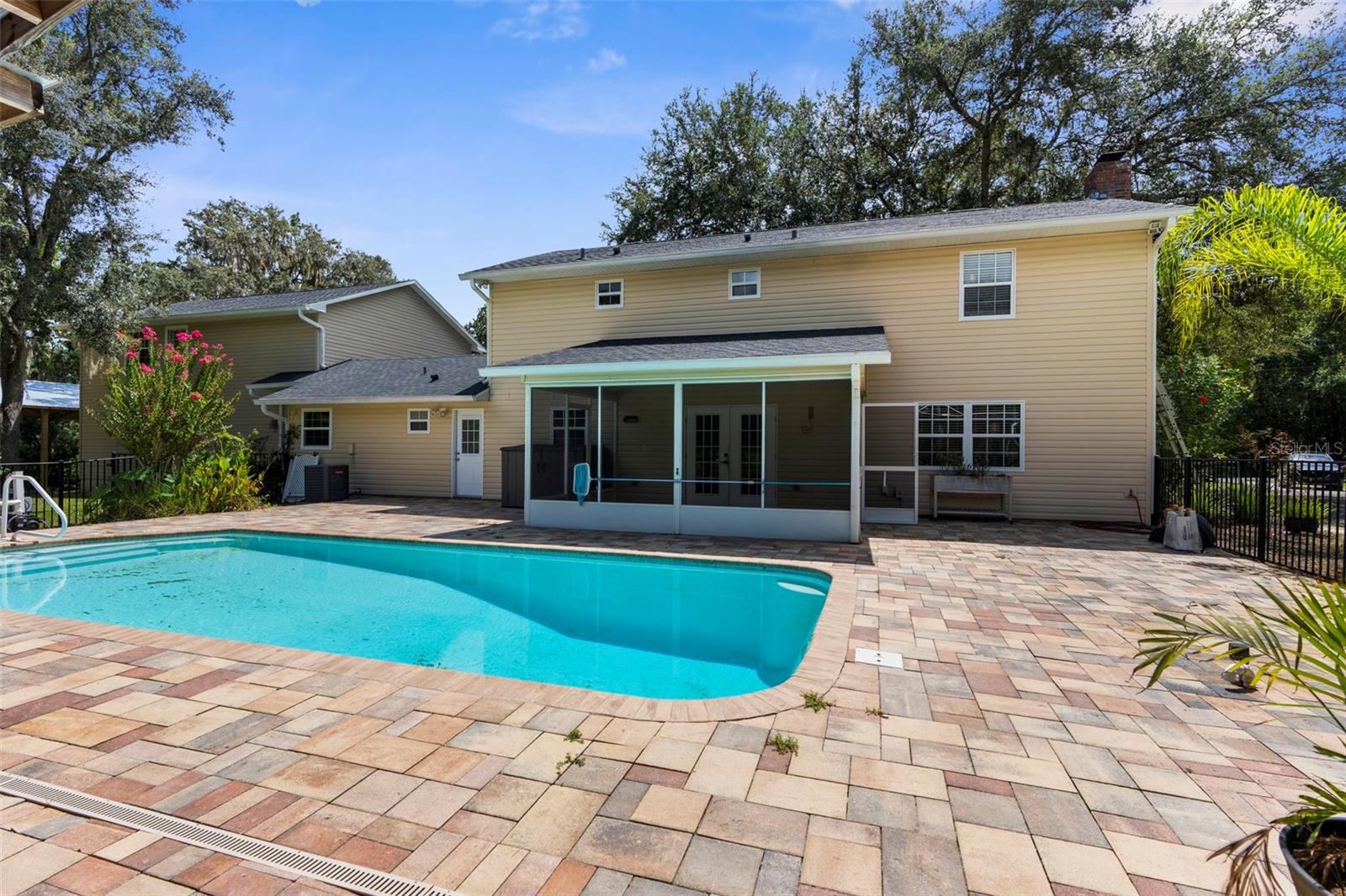 VISTA HEIGHTS ESTATES - Residential