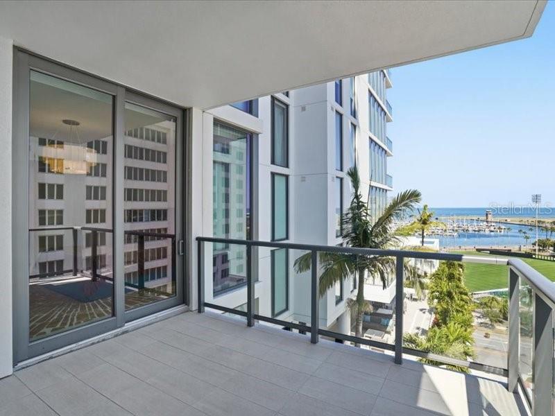 SALTAIRE CONDO - Residential