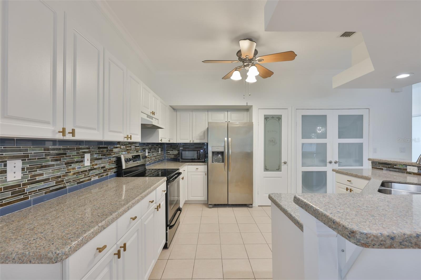 TALL PINE VILLAGE TOWN HOMES - Residential
