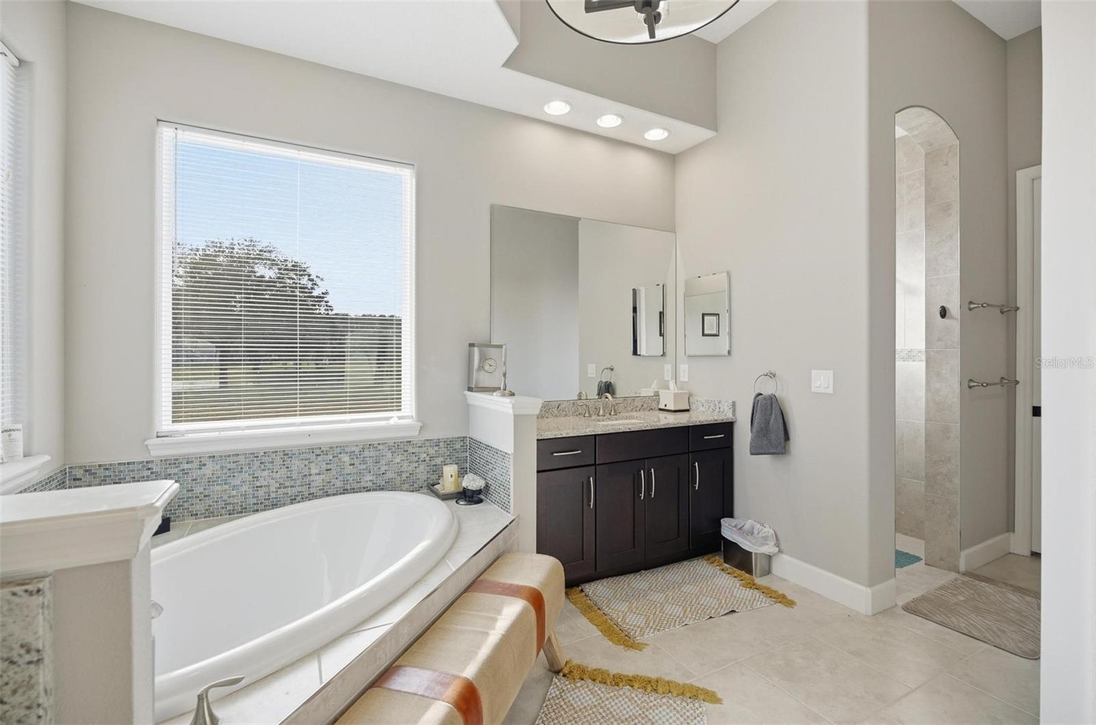 HIDDEN LAKES PH II - Residential