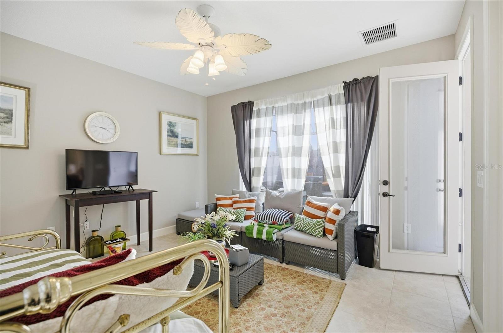 HIDDEN LAKES PH II - Residential