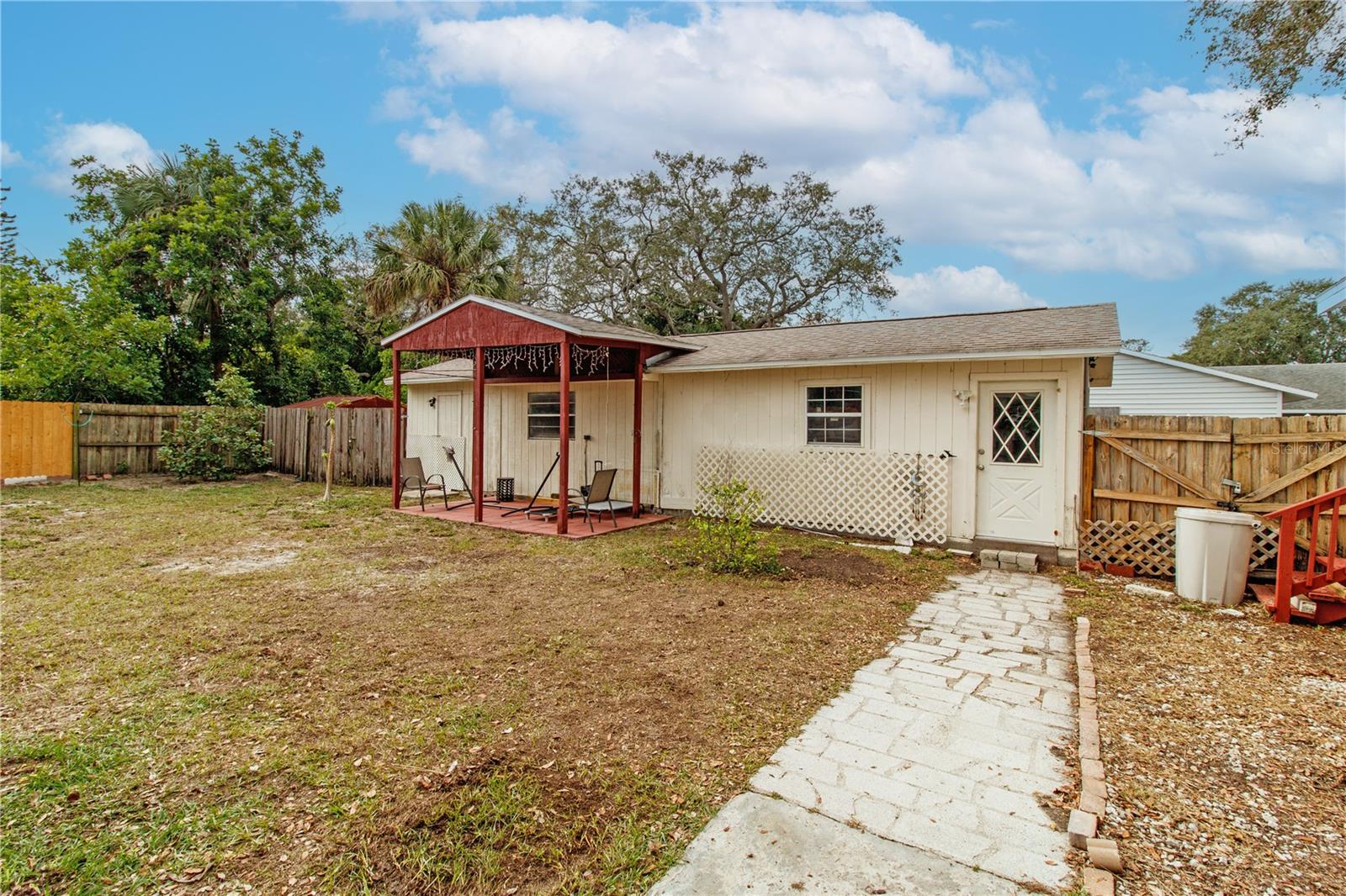 ORANGE VILLA HEIGHTS - Residential