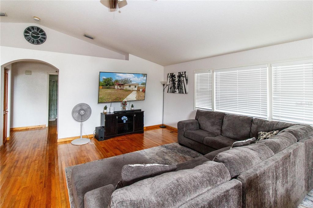 Photo of 525 4th Avenue SW, Largo, FL 33770 (MLS # O6366064)