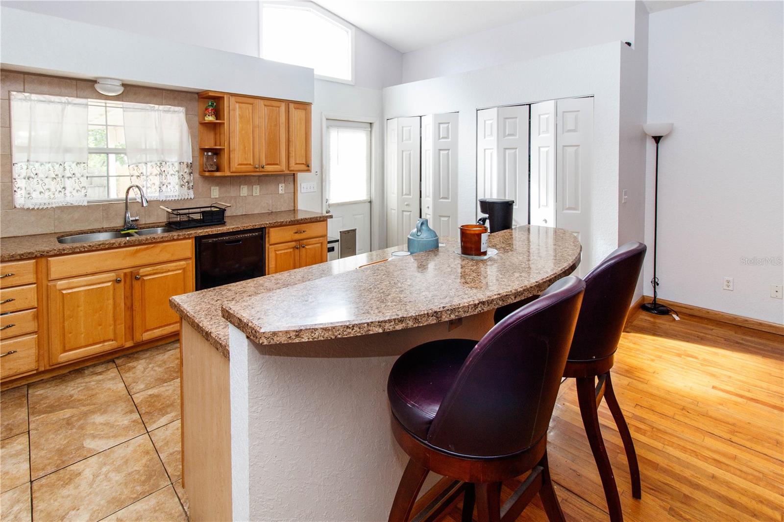 ORANGE VILLA HEIGHTS - Residential