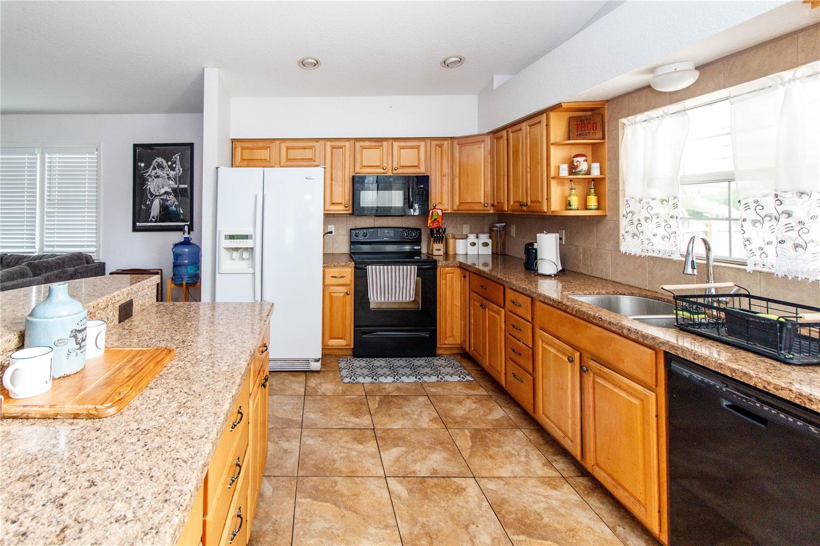 ORANGE VILLA HEIGHTS - Residential