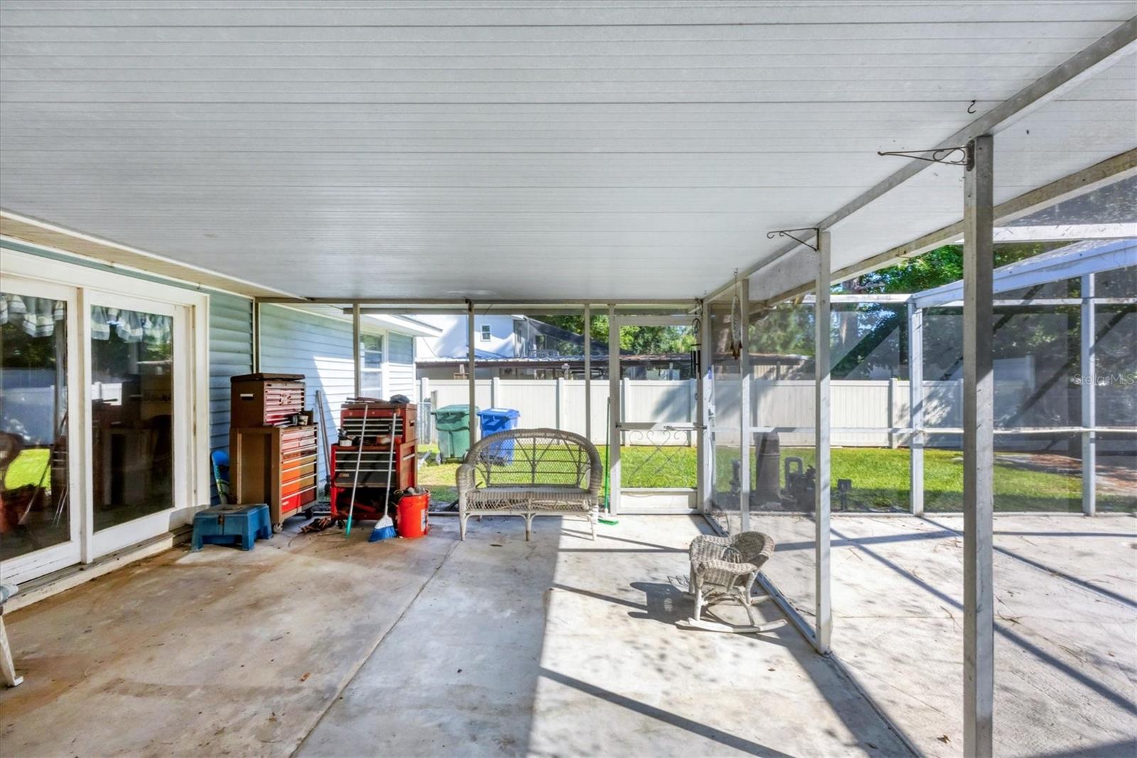 DE SOTO LAKES - Residential