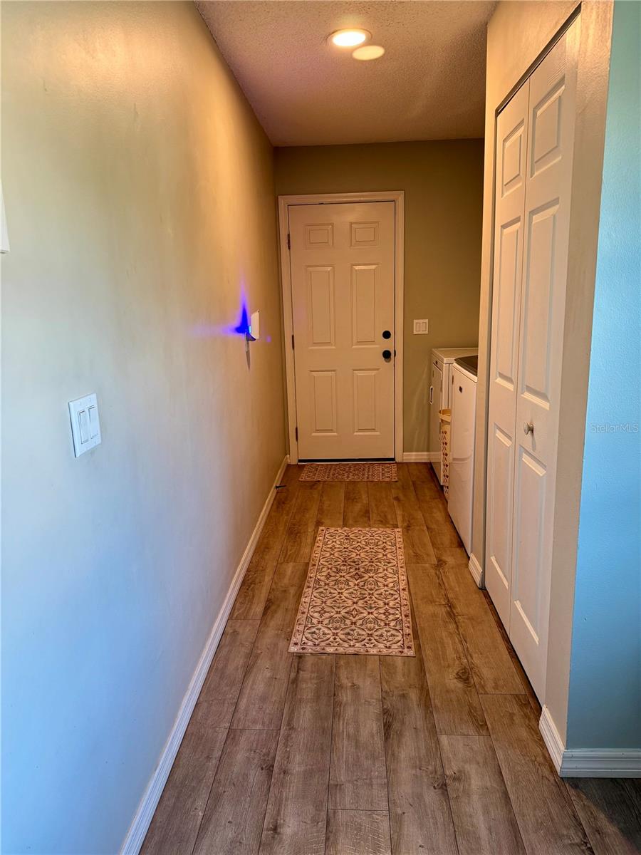 PINE LAKES - Residential