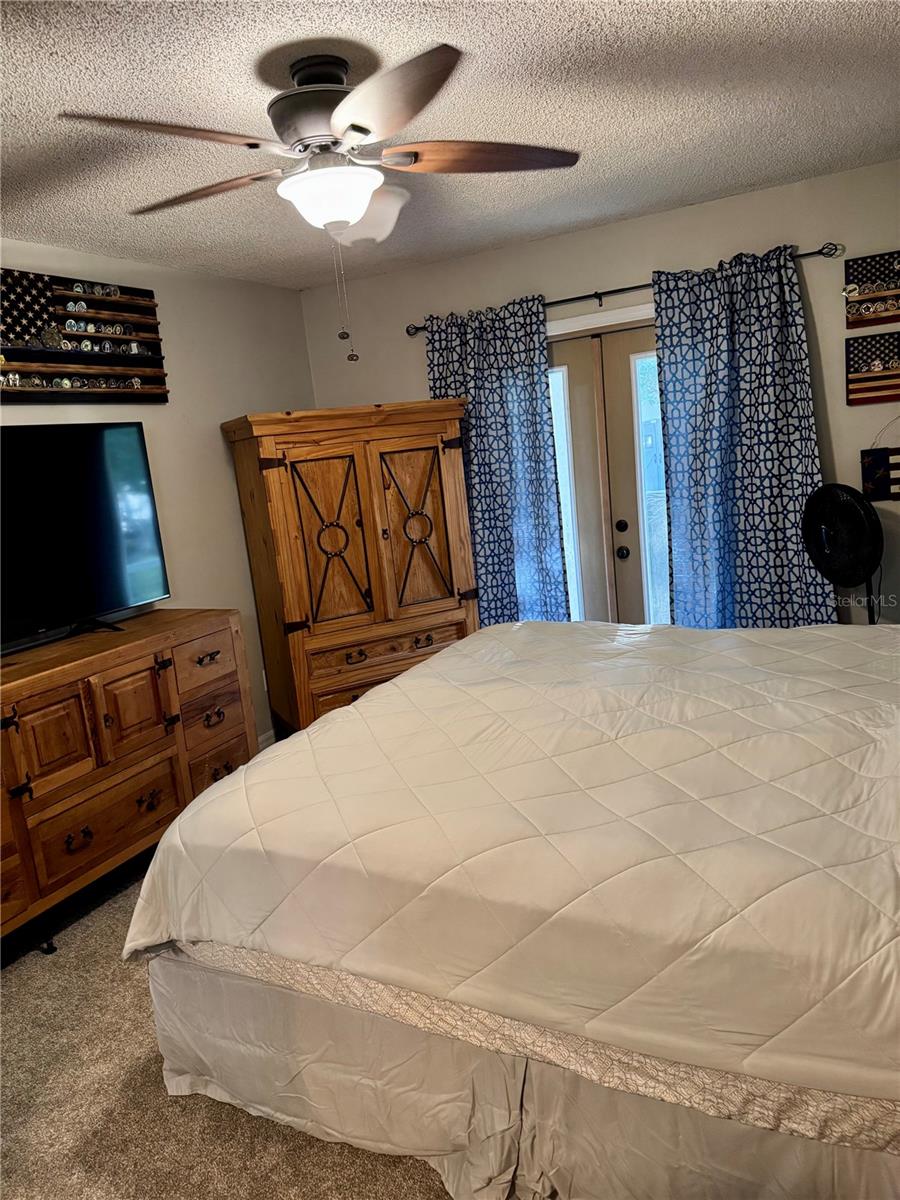 PINE LAKES - Residential