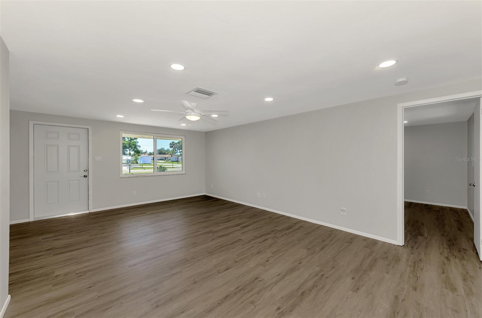 510 S VENICE BOULEVARD