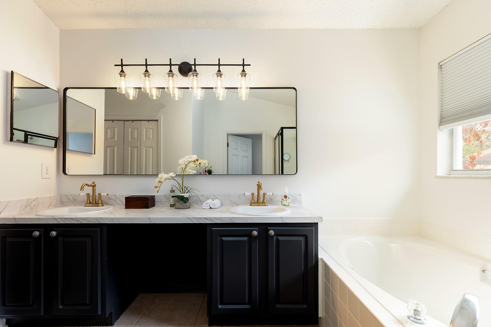 CARDINAL CREEK - Residential