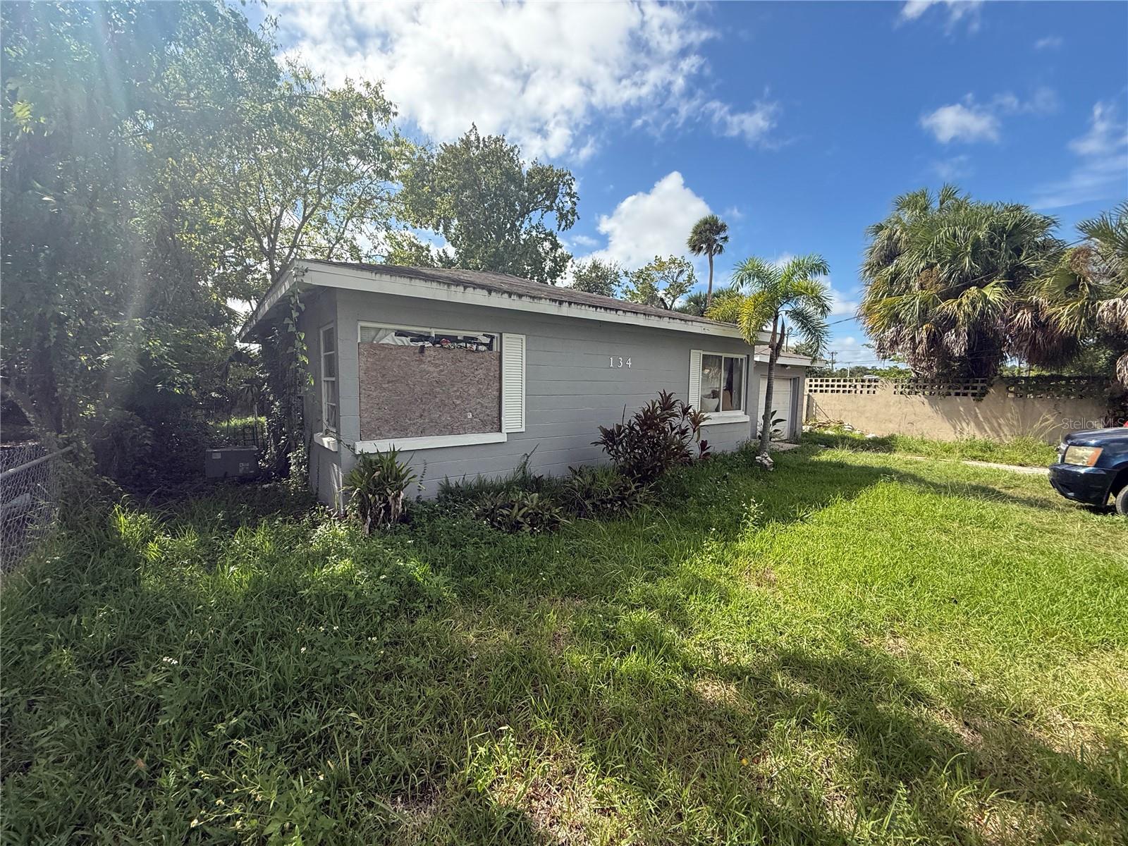 ROBERTA PARK - Residential