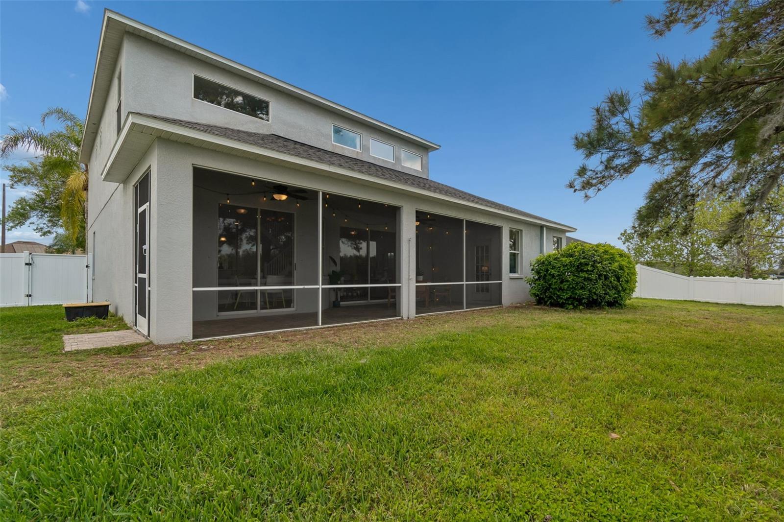 CONCORD STATION PH 01 UNITS A & B - Residential