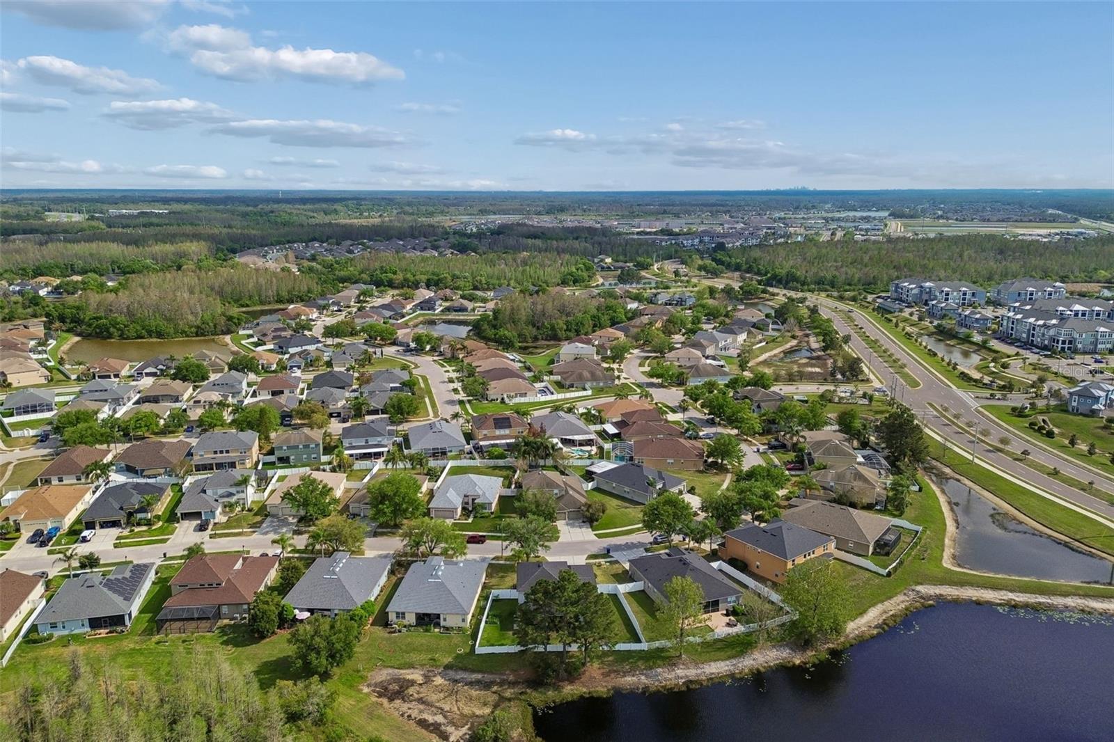 CONCORD STATION PH 01 UNITS A & B - Residential