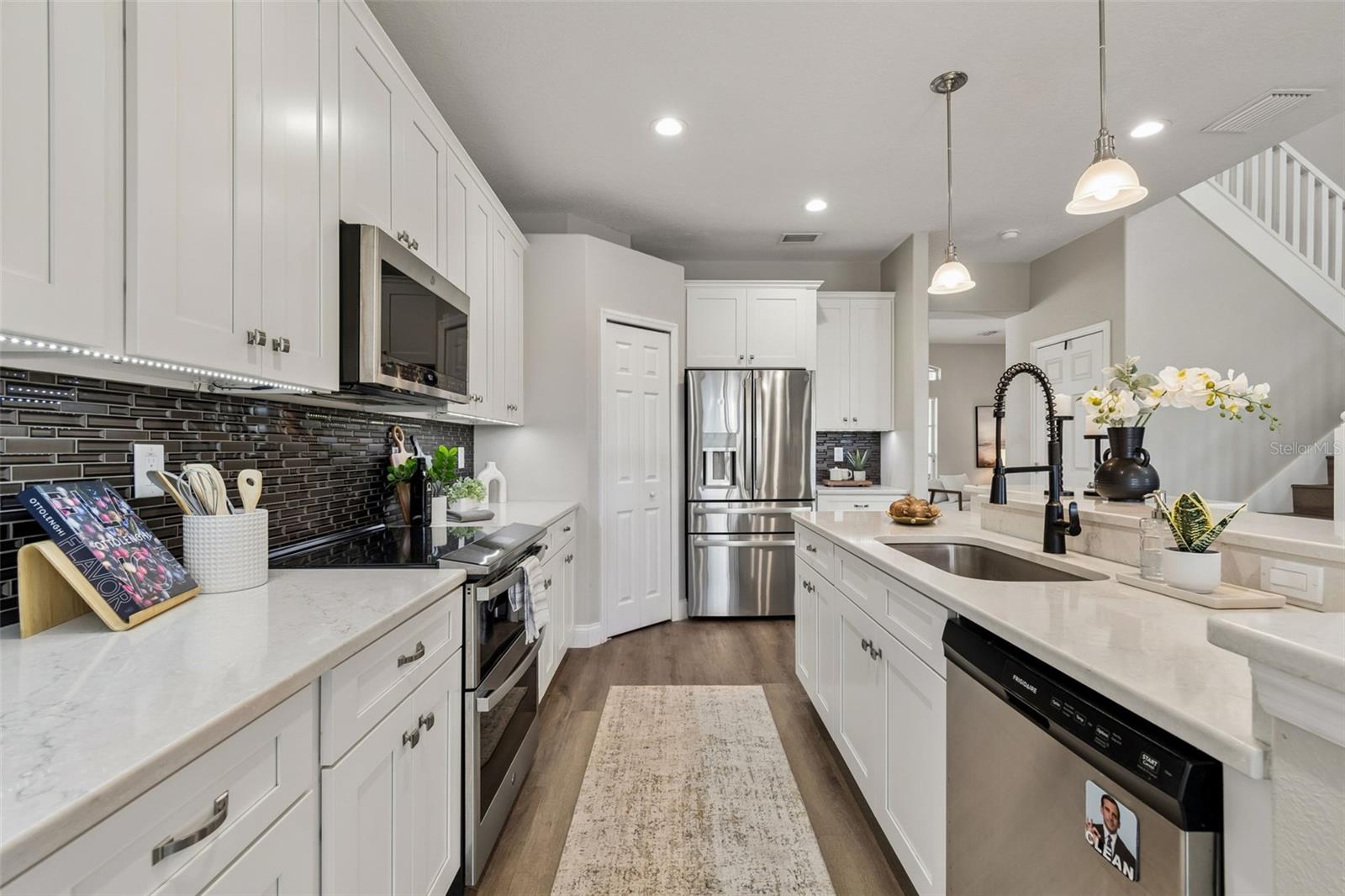 CONCORD STATION PH 01 UNITS A & B - Residential