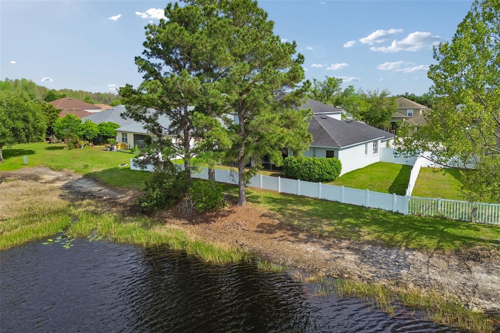 CONCORD STATION PH 01 UNITS A & B - Residential